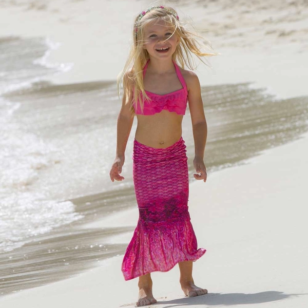 malibu pink zeemeermin staart op strand